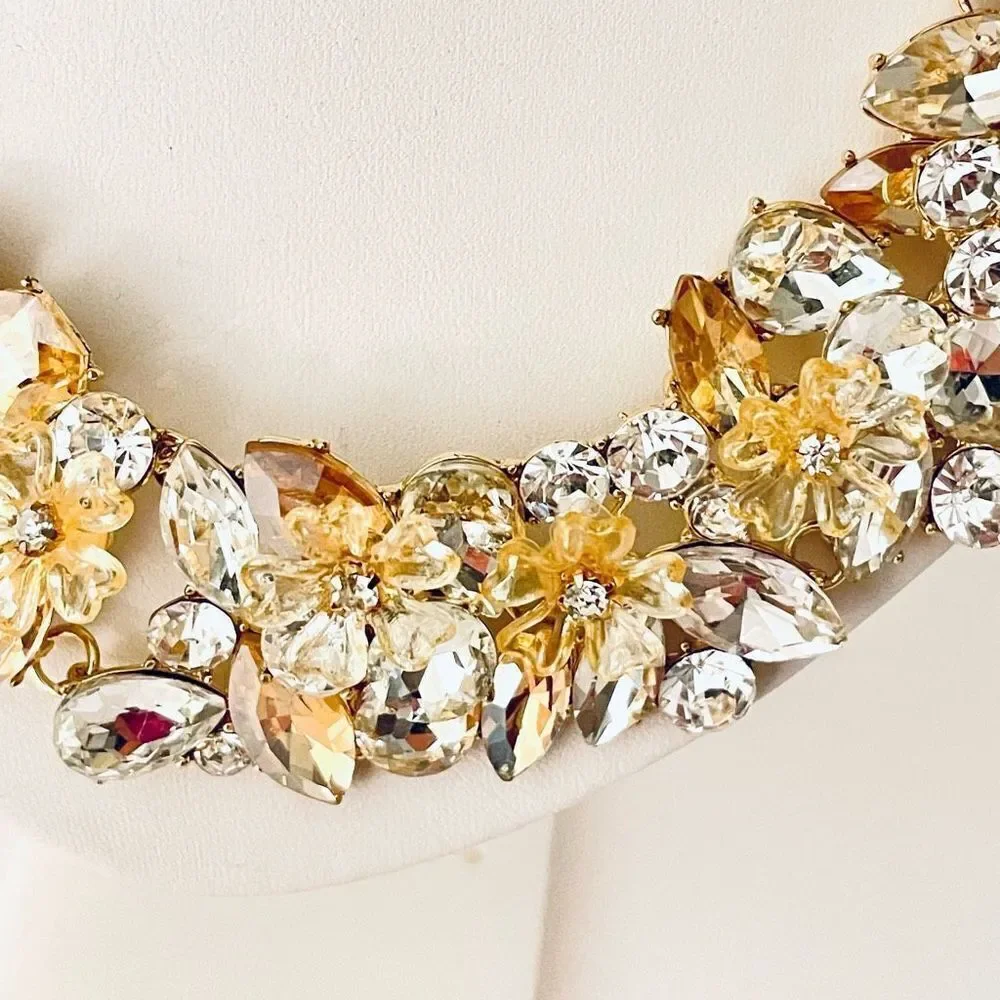 NWT So Gorgeous Natasha Flowers Gold white Crystal Stones Statement Necklace